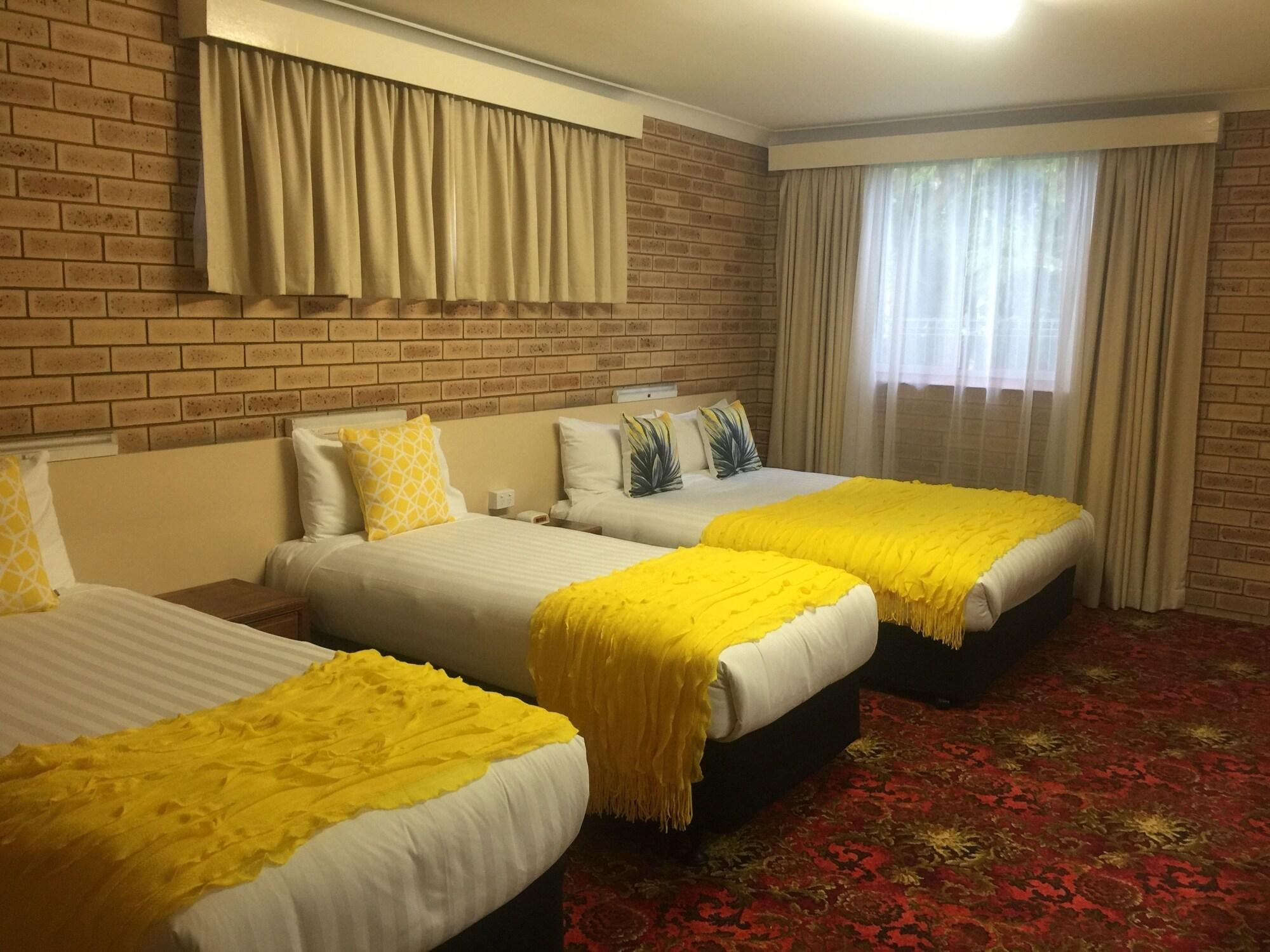 Blue Violet Motor Inn 투움바 외부 사진