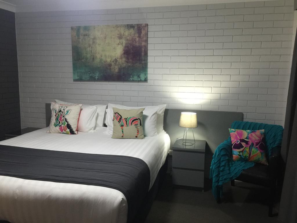 Blue Violet Motor Inn 투움바 외부 사진